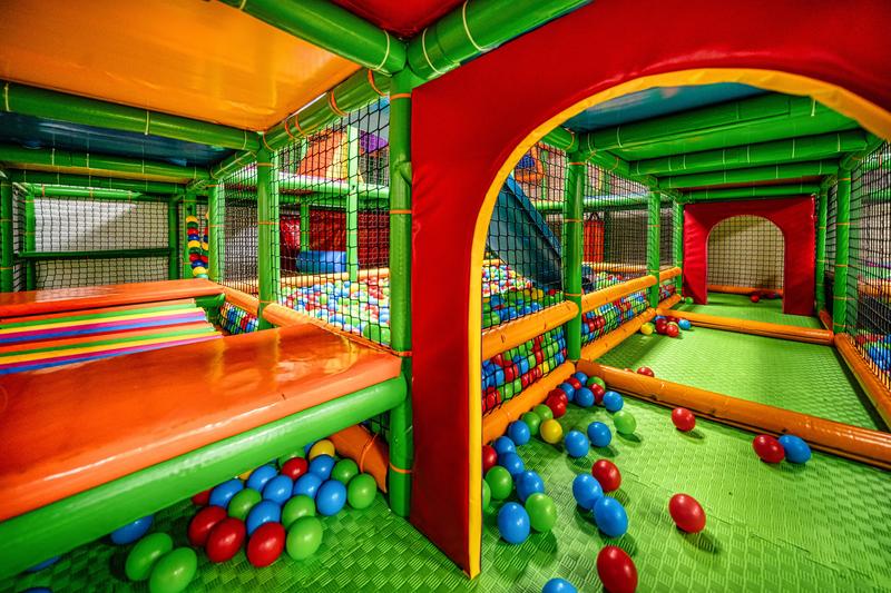 Strefa zabaw w ogrodzie