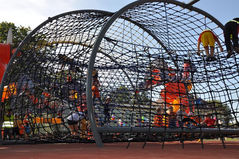 Jak stworzyć idealną strefę zabaw i rozrywki w ogrodzie – praktyczny poradnik