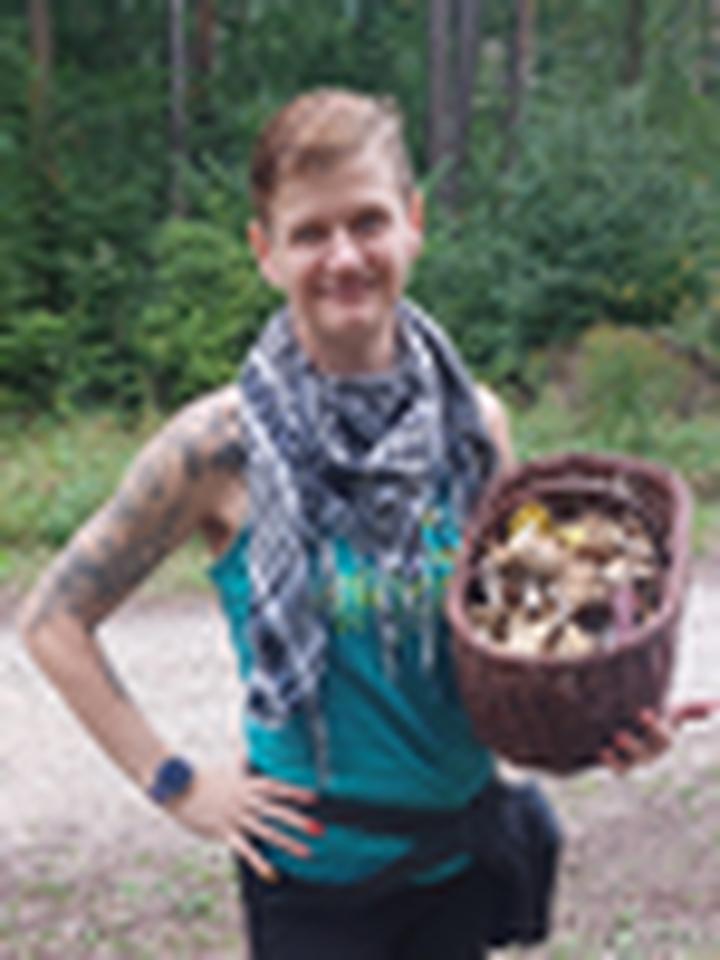 Gdzie szukać kozlarza pomarańczowozłotego