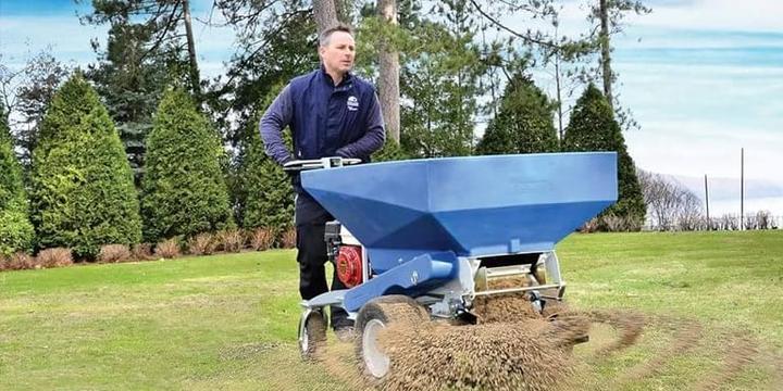 Techniki piaskowania trawnika